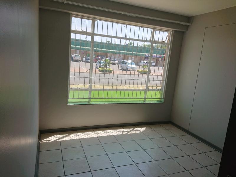 To Let 2 Bedroom Property for Rent in Baillie Park North West